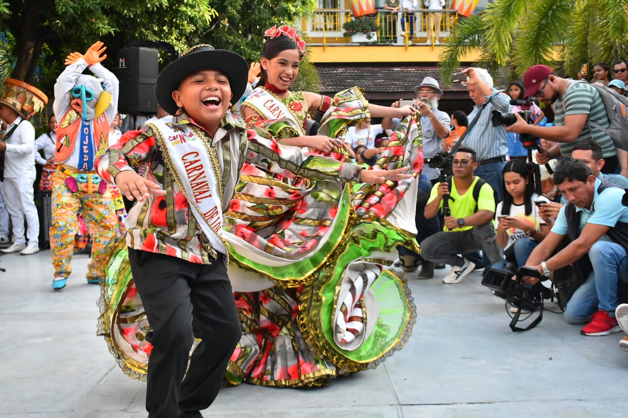 Los Reyes del Carnaval de los Niños, Isaac Rodríguez y Miranda Torres.
