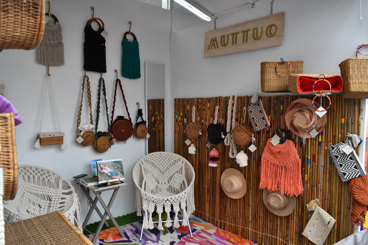 Las artesanías gozan de gran protagonismo enla feria.