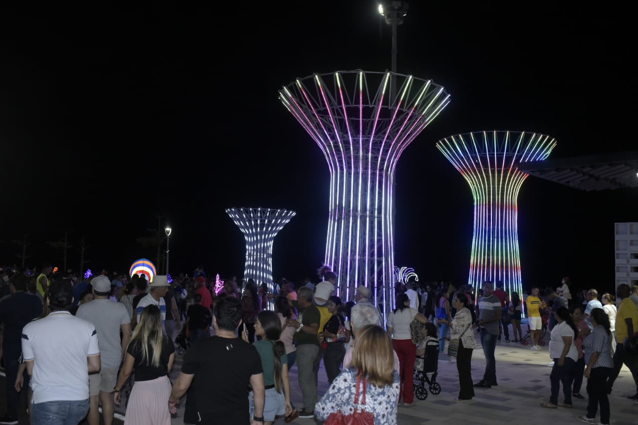 Espectacular juego de luces.