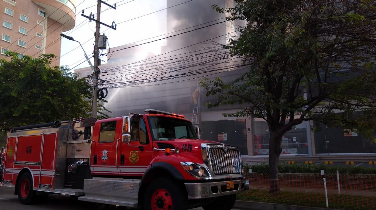 Incendio en el Centro Comercial Luxury,