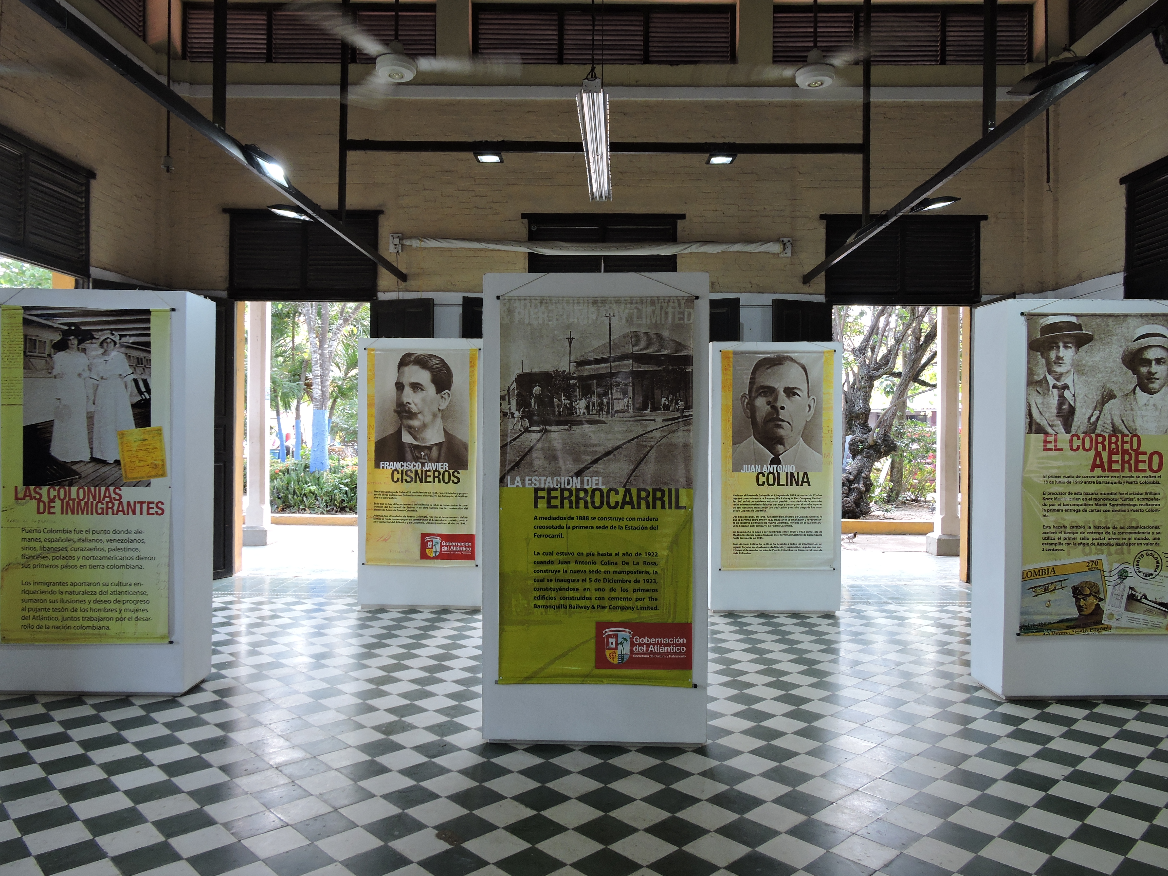 Interior de la Estación Ferrocarril de Bolívar.