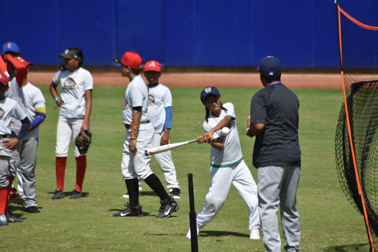 Pequeños durante la clínica. 