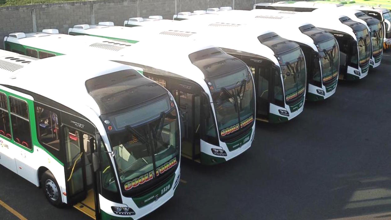 Cortesía Los vehículos cuentan con toda clase de comodidades.