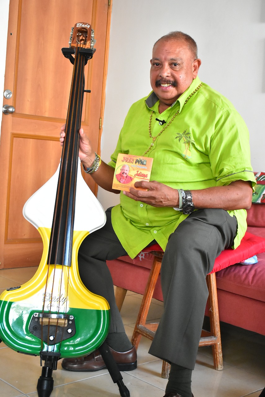 Jairo Cassiani El cantautor Juan Piña.