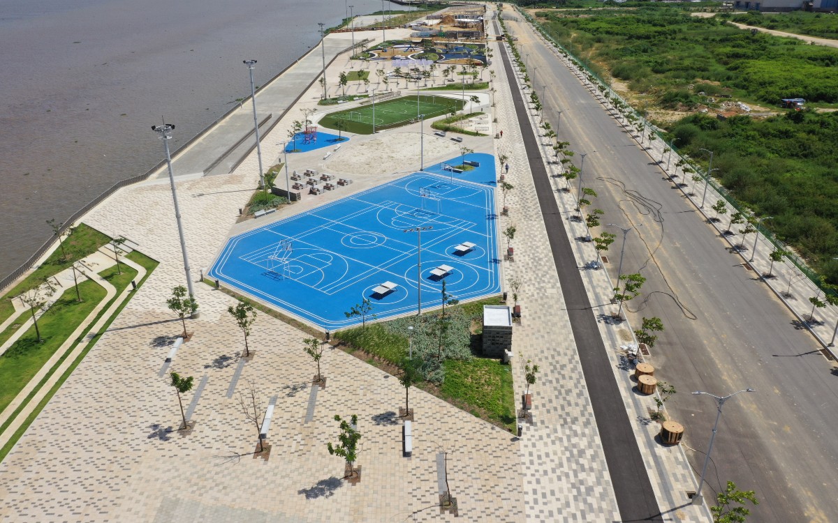 La zona recreo-deportiva del Gran Malecón del Río.