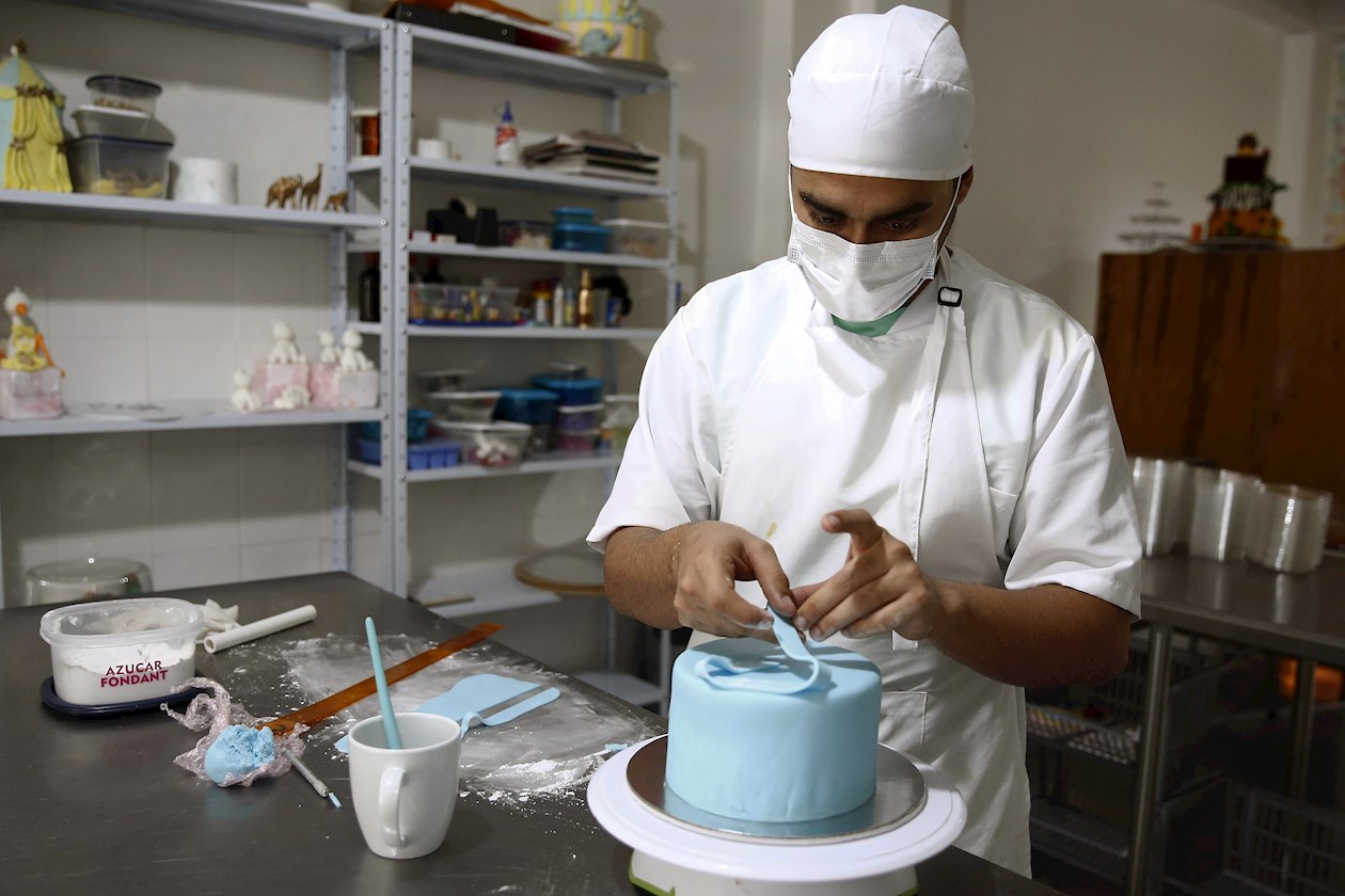 Trabajador de la repostería.