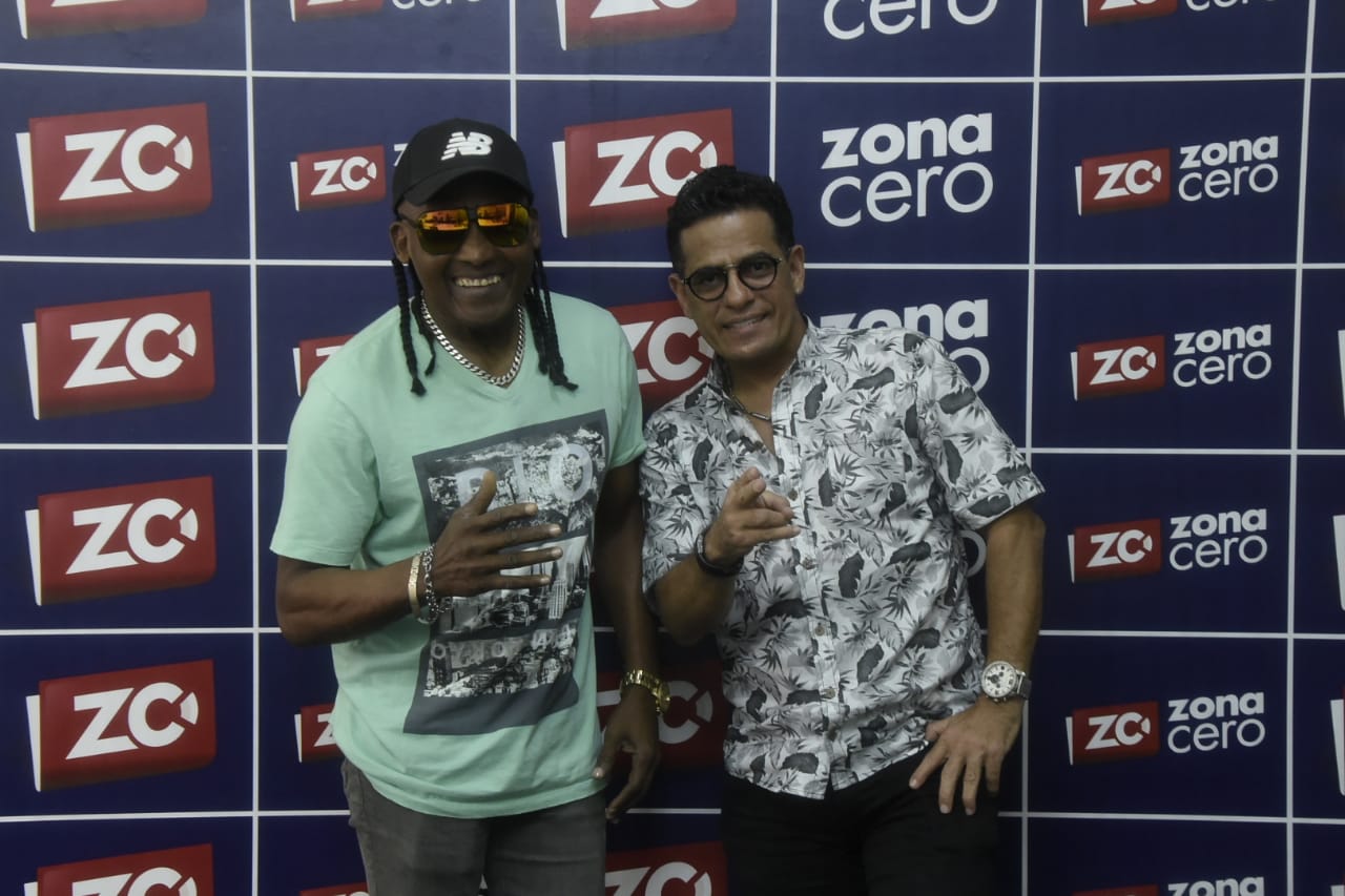 Tom River y Javier Echeverría de Bananas.