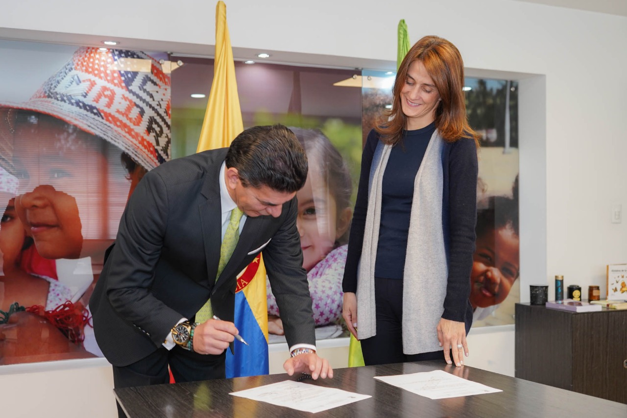 El abogado Benjamín Collante tomó posesión del cargo de Director del ICBF en el Atlántico.