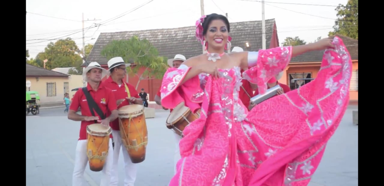 La Reina del Carnaval de Sabanagrande Johana De la Hoz Vizcaíno.