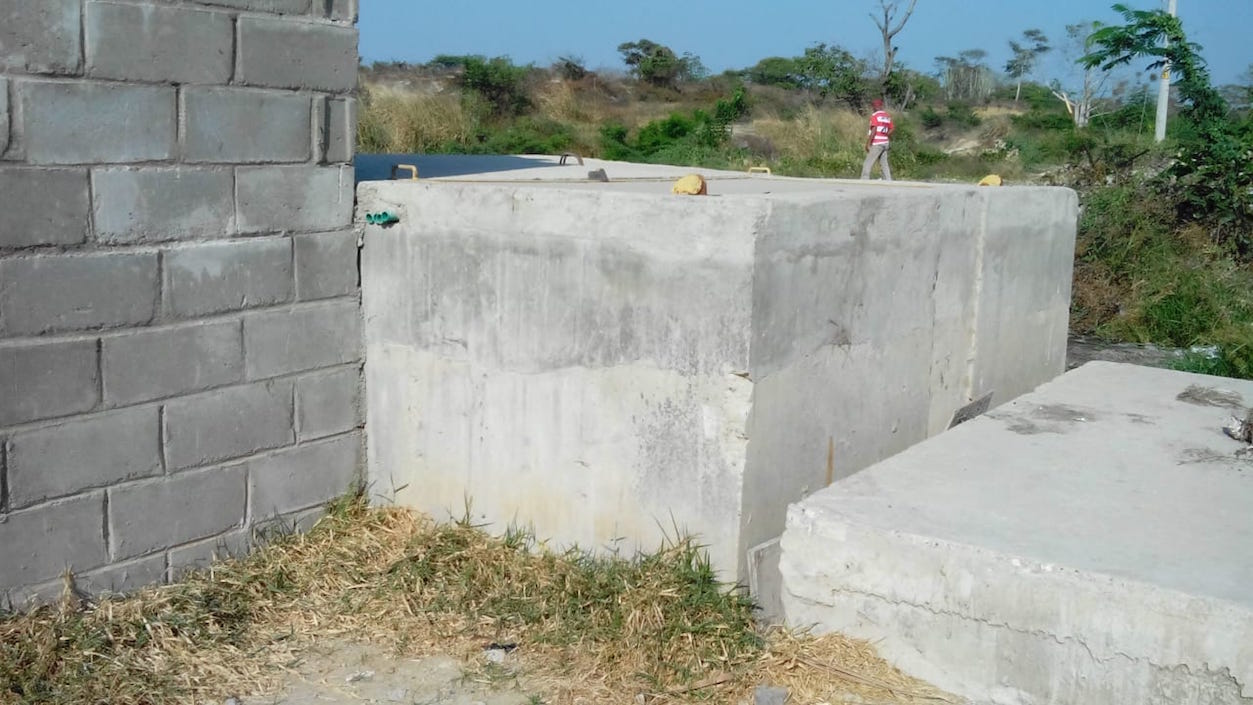 La estructura de concreto de la estación de rebombeo.