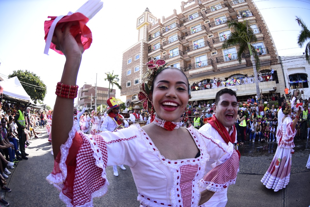 Cumbiambera en desfile.