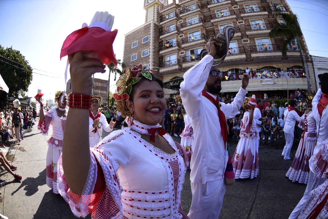 Cumbiambera en desfile.