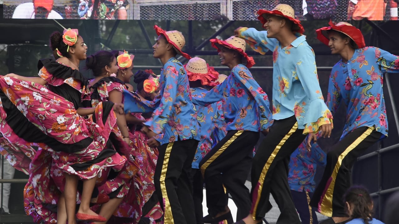 Danza son de pajarito del rio