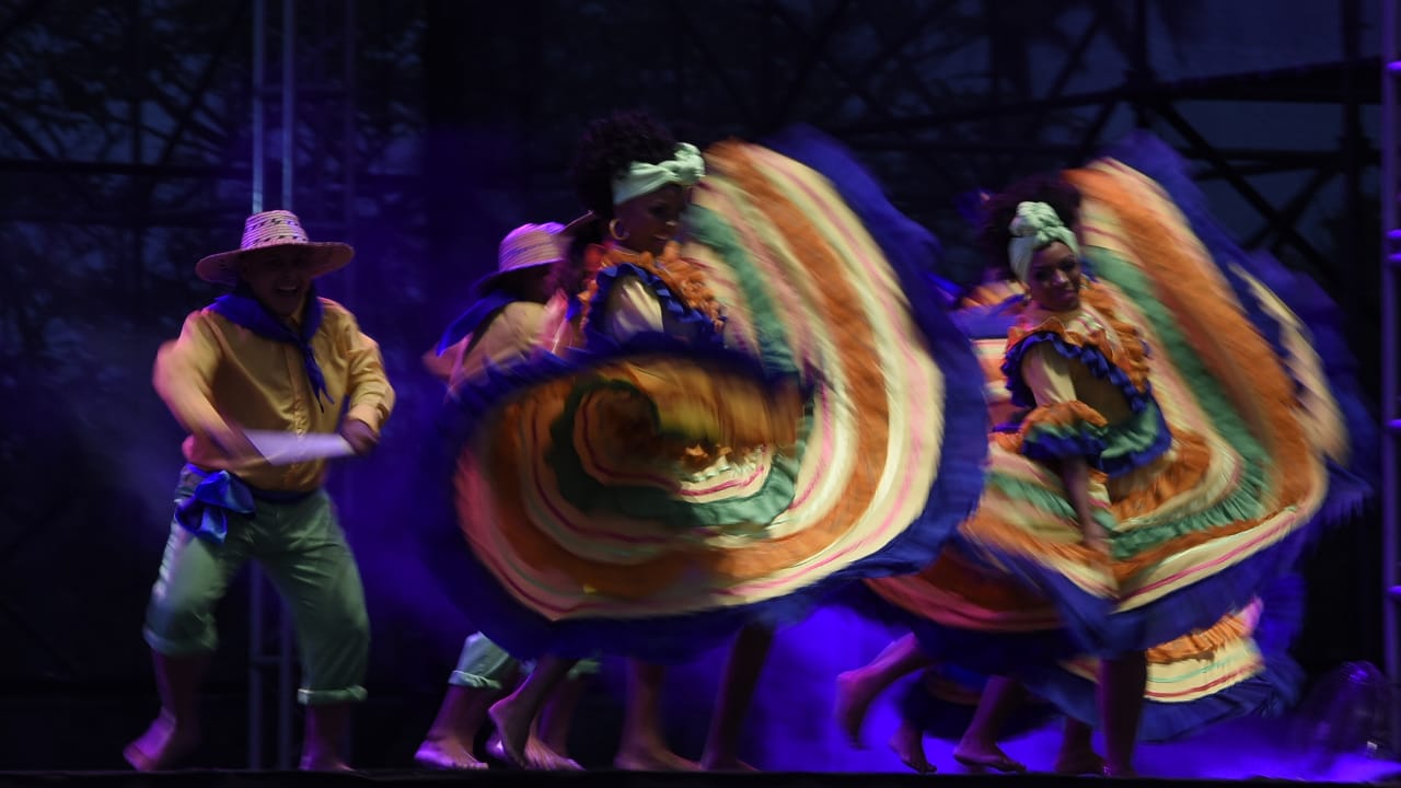 Danzas artisticas emegua