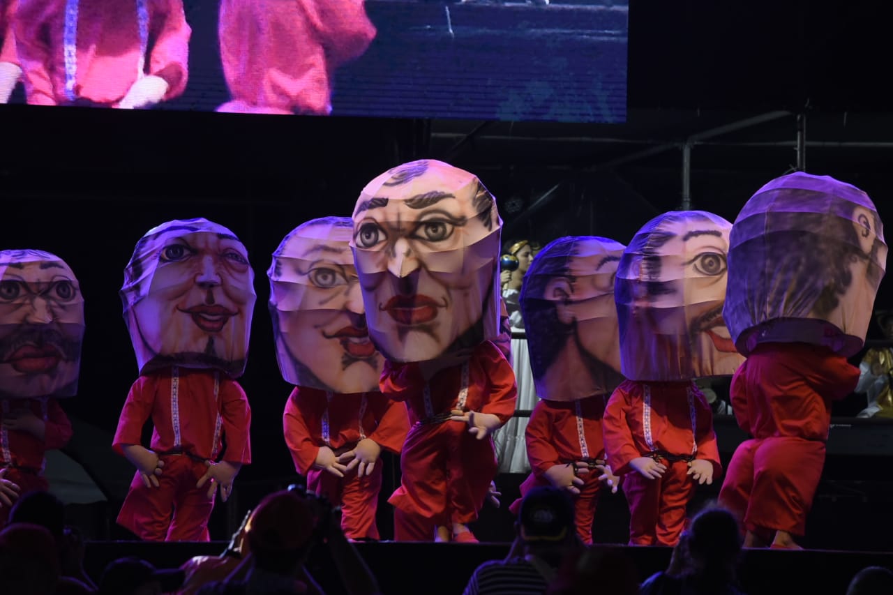 La danza de los enanos