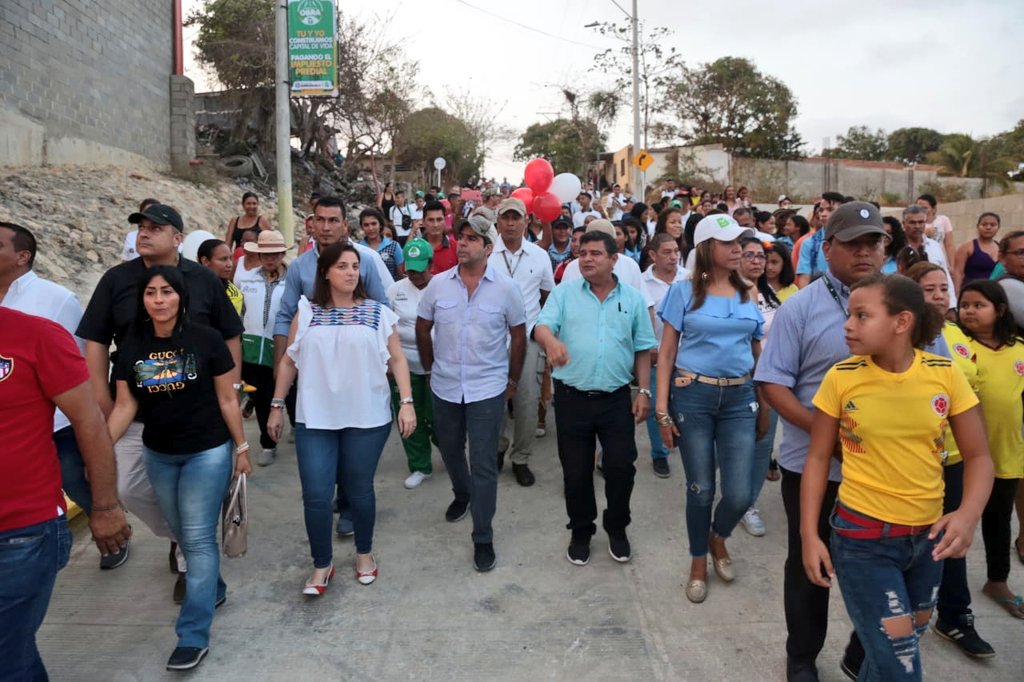 La Consejera Presidencial para las Regiones, Karen Abudinen y el Alcalde Alejandro Char.