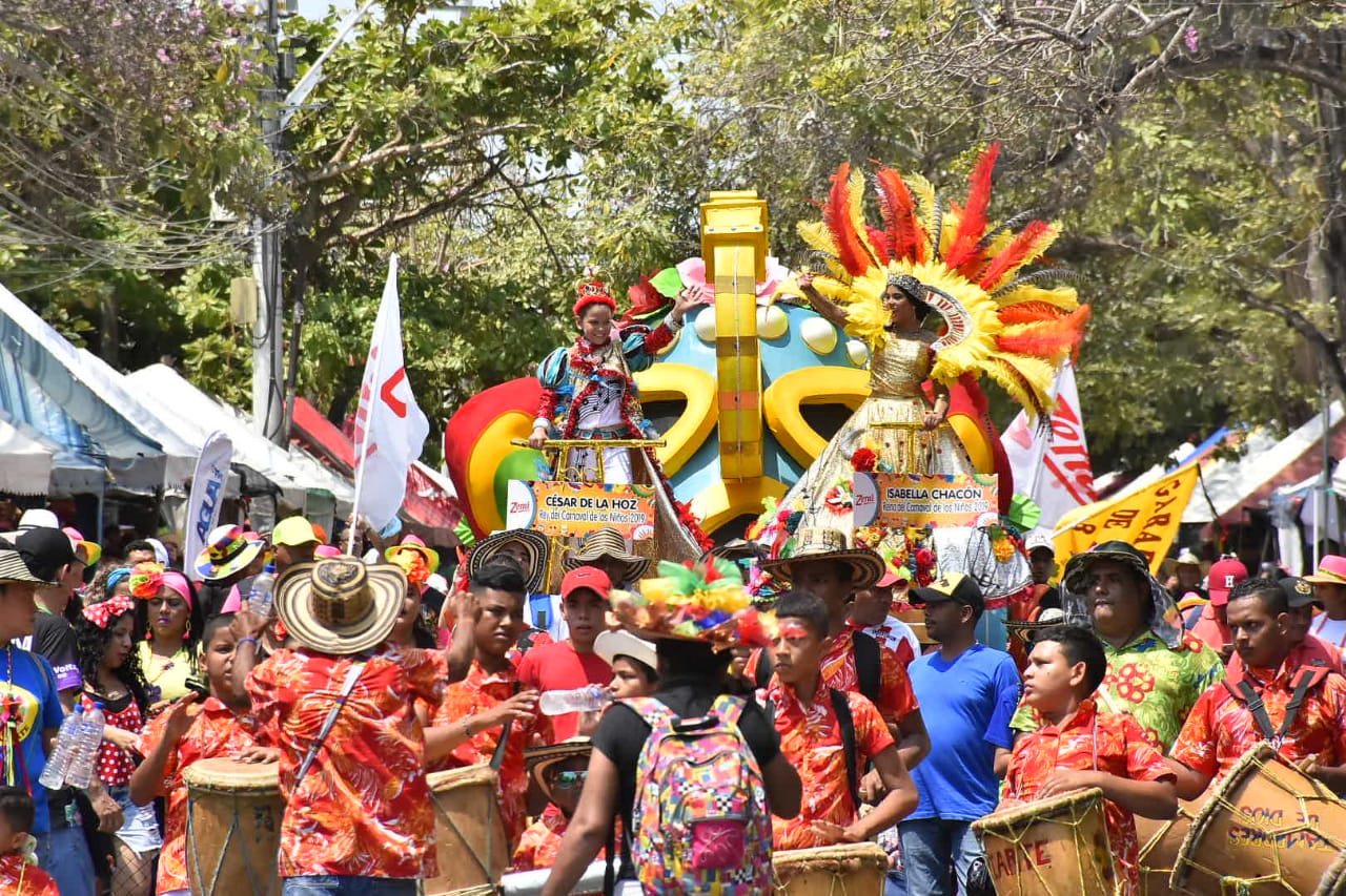 La carroza de los Reyes del Carnaval de los Niños