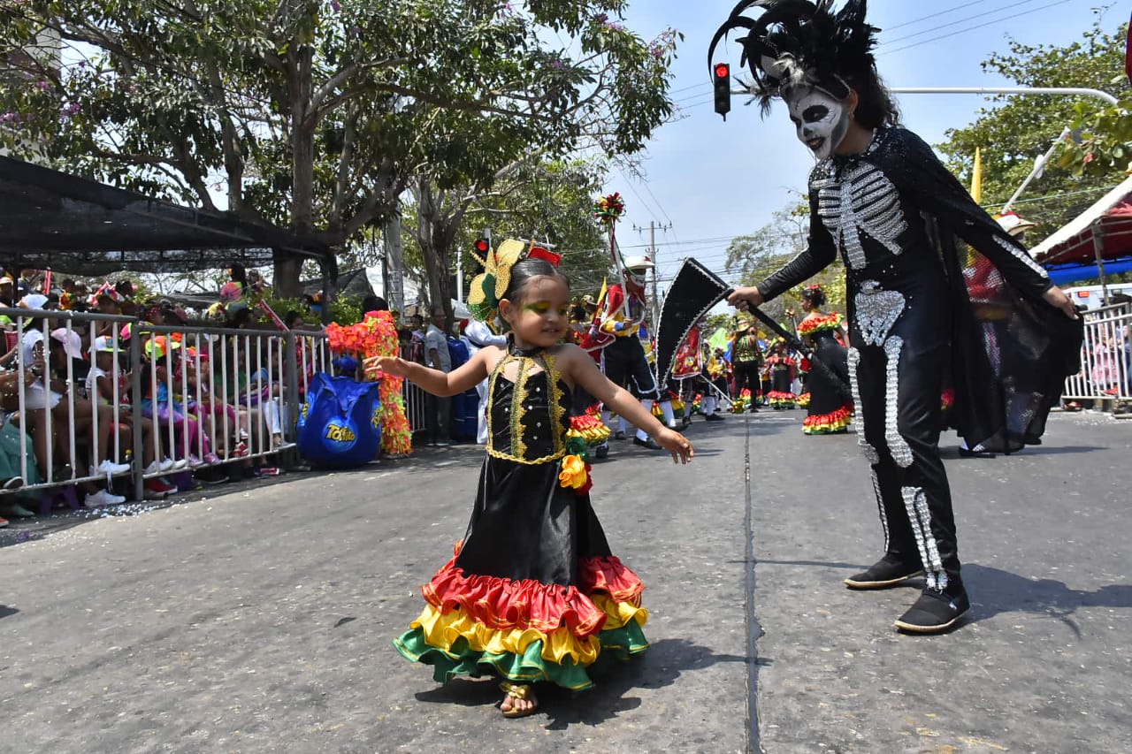 Grupo de garabato infantil