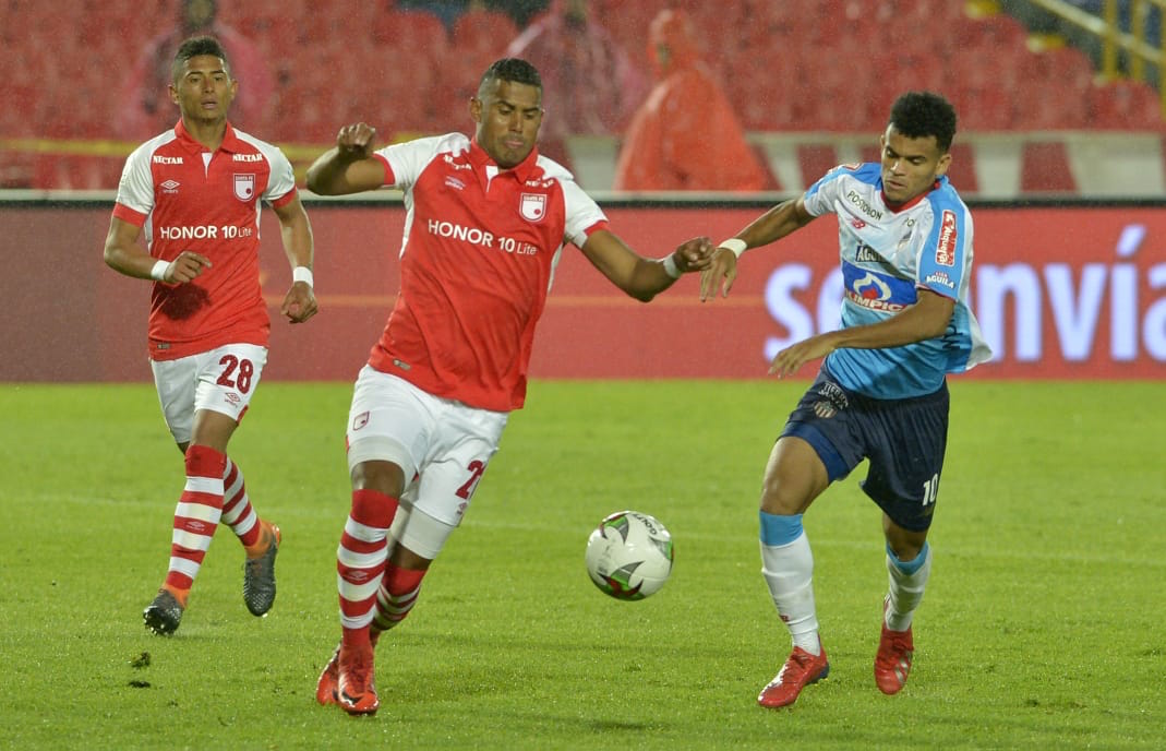 Luis Díaz en jugada ofenbsiva.
