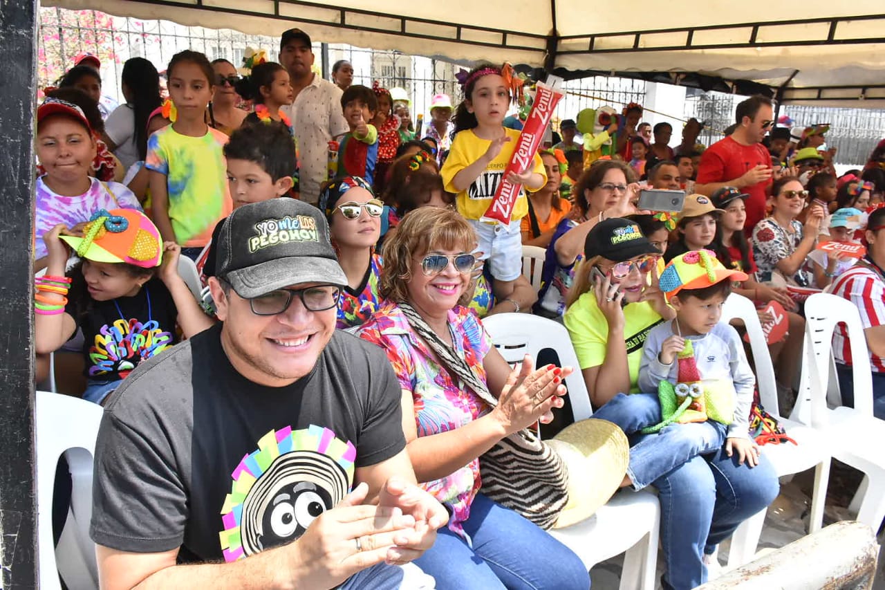 El público gozó de principio a fin con el desfile.