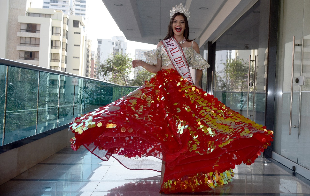 Carolina Suárez, Reina del Carnaval del Atlántico.