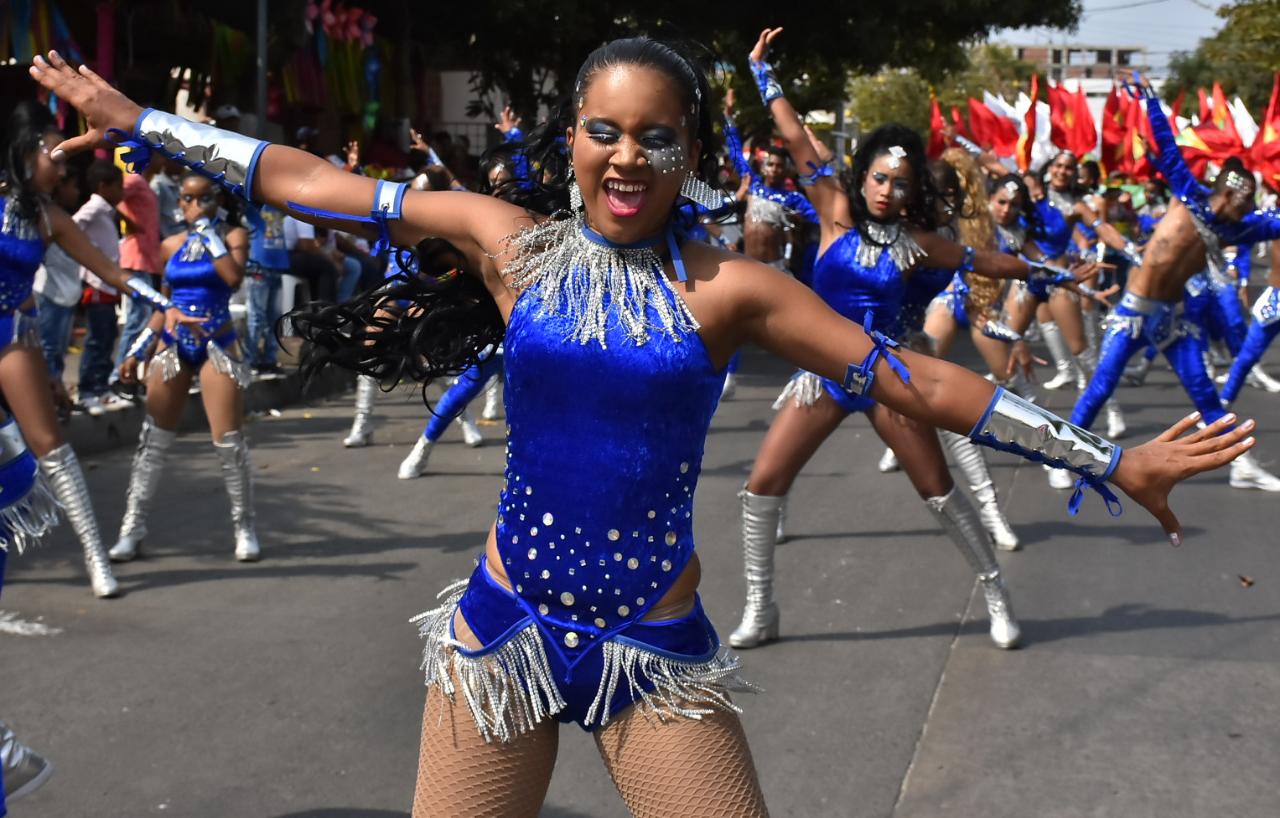 Comparsa de baile dance.