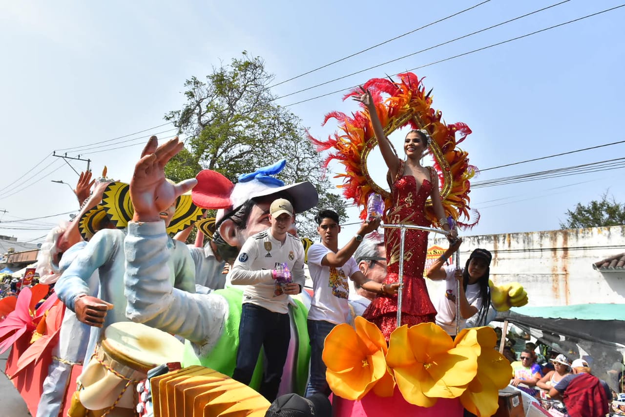La Reina del Carnaval de la 44, Kelly Restrepo.
