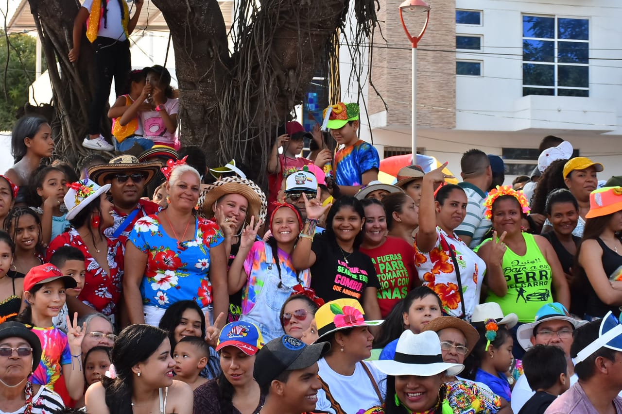 Público en San Felipe.