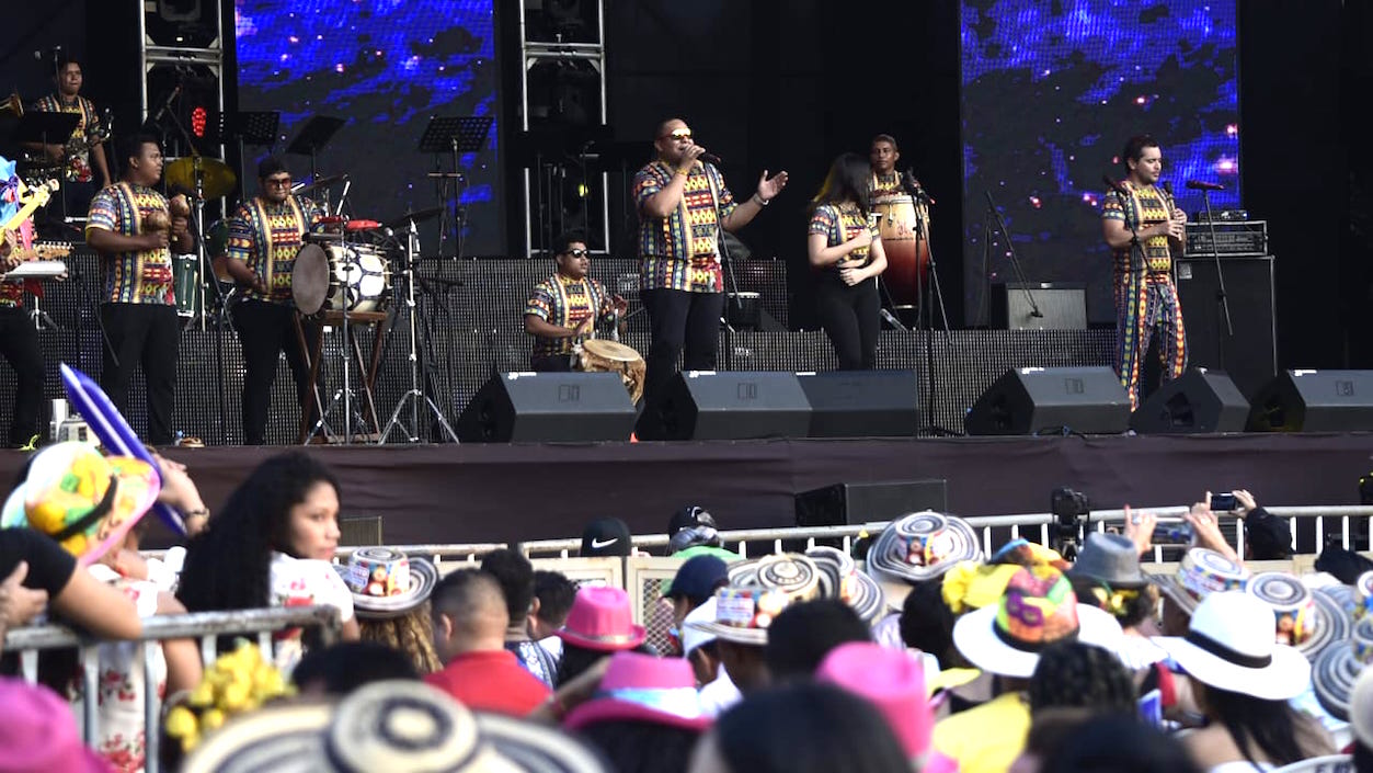 La Banda de Nayo también se sobró en su actuación.