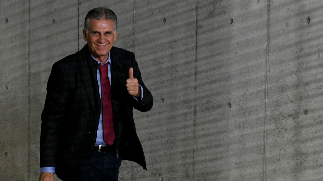 Carlos Queiroz, en su llegada al estadio de Yokohama. 