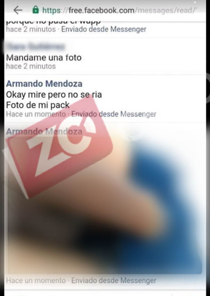 Chat en el que este hombre le manda una foto de su pene a la niña.