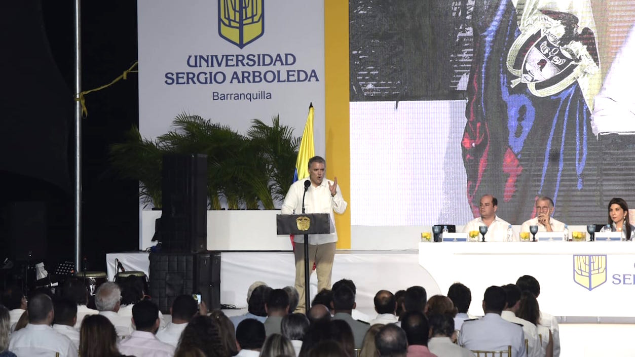 El Presidente Iván Duque, dirigiéndose a los invitados.