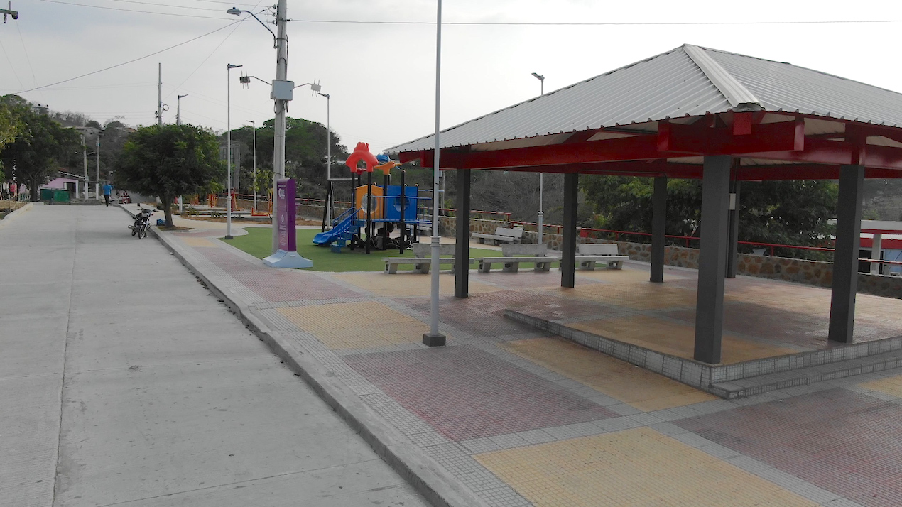 La Gobernación interviene 21 plazas, parques y escenarios deportivos de municipios y corregimientos del departamento, que suman cerca de 322.000 m2 de espacios públicos mejorados para todos los atlanticenses.