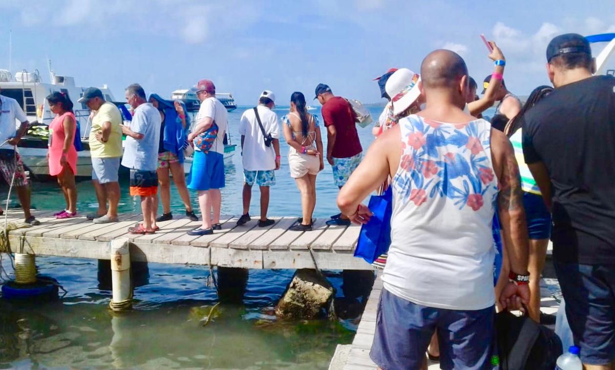 Turistas en San Andrés.