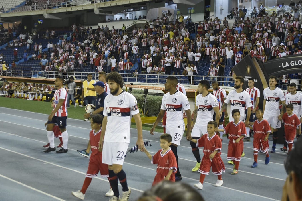 Salida de los equipos.