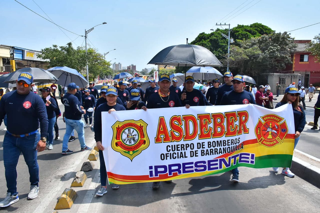 Asdeber, también marchó.