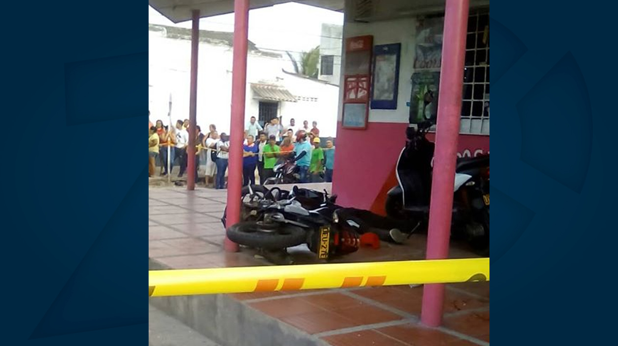 Zona Cero. Uno de los presuntos delincuentes murió en el lugar de los hechos.