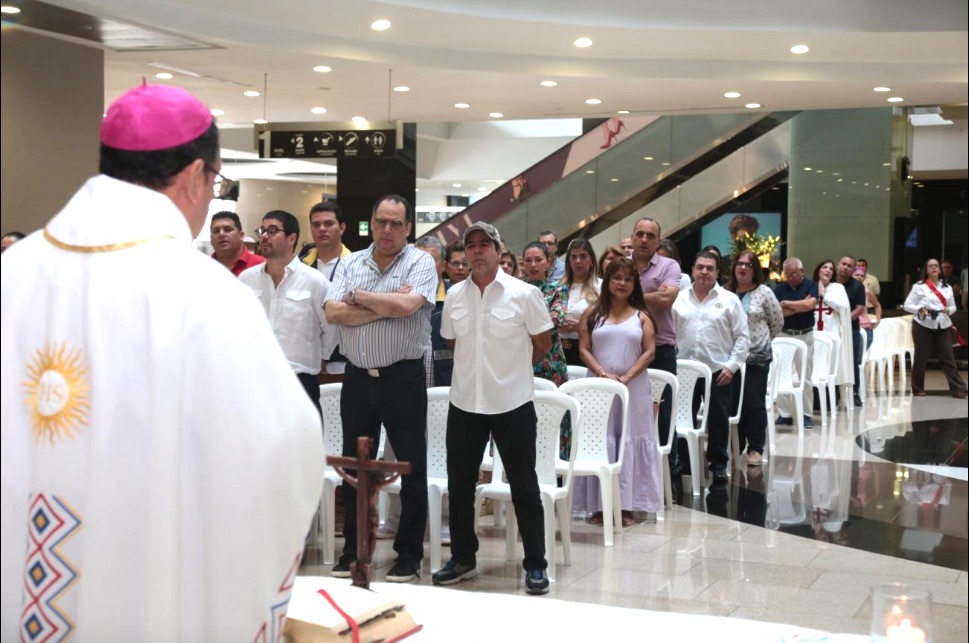 La misa de acción de gracias.