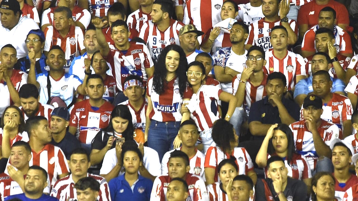 El público en las tribunas.