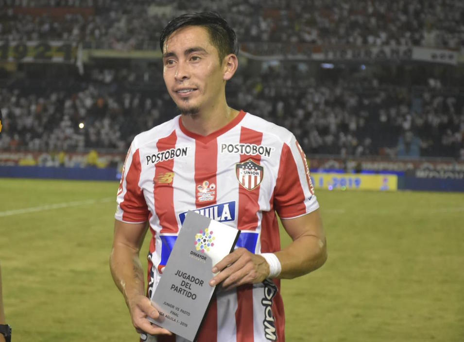 Fabián Sambueza, escogido com el jugador del partido.