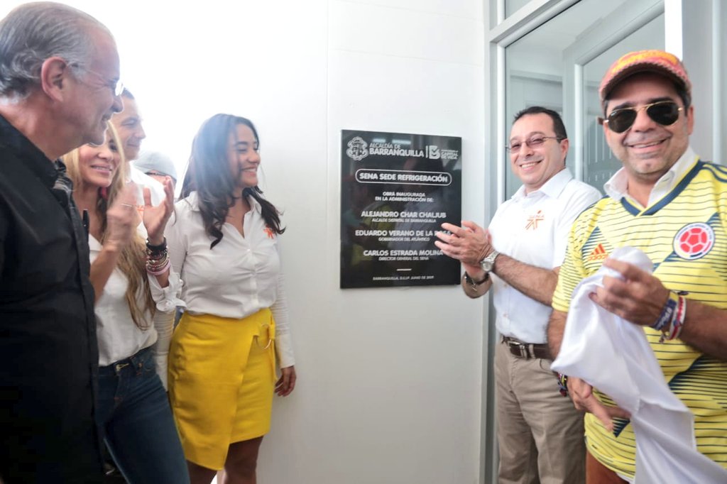 El Gobernador del Atlántico, Eduardo Verano; la secretaria General del Distrito, Ana María Aljure; la directora del Sena Atlántico, Jackeline Rojas; el director nacional del Sena, Carlos Mario Estrada y el Alcalde de Barranquilla, Alejandro Char.