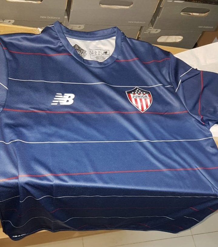 Esta sería la segunda camiseta de Junior. 