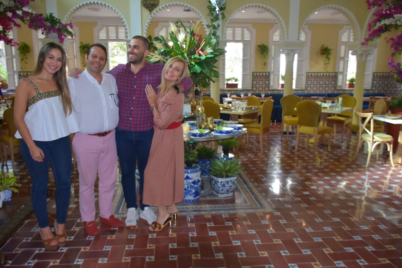 La familia Lapeira Pumarejo.