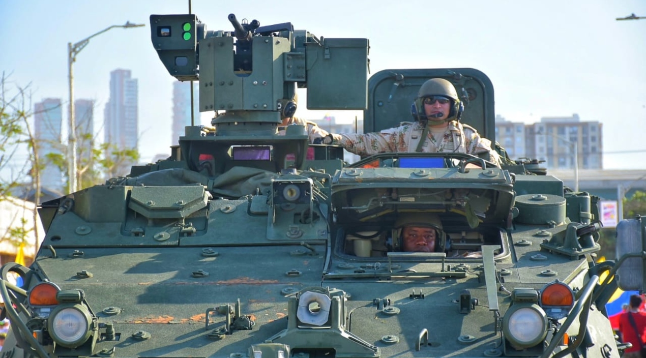 Tanquetas del Ejército Nacional.