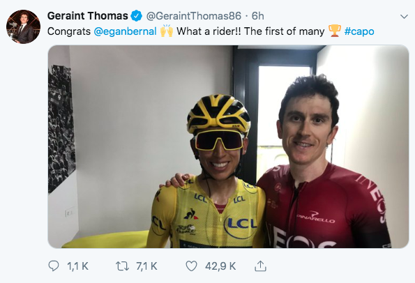 Geraint Thomas junto a su compañero, el colombiano Egan Bernal.