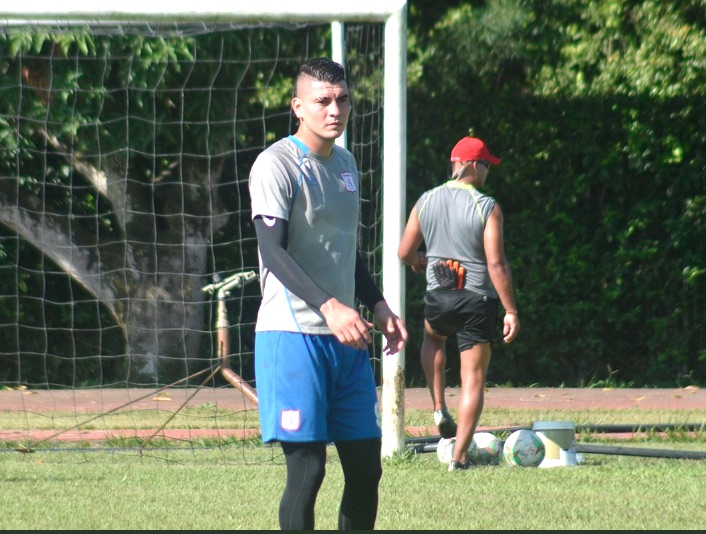 Michael Rangel, figura del equipo visitante.