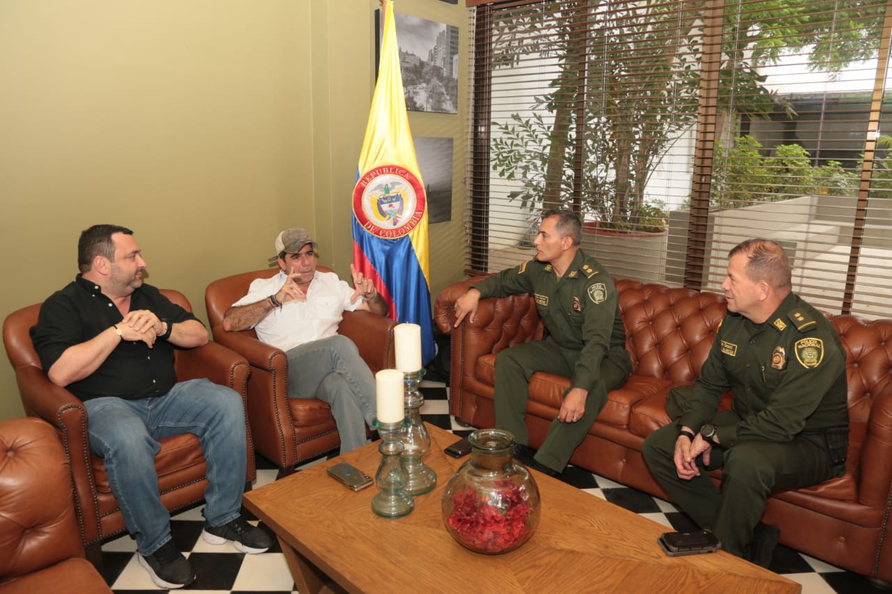 Alcalde dio la bienvenida al Comandante de la Mebar.