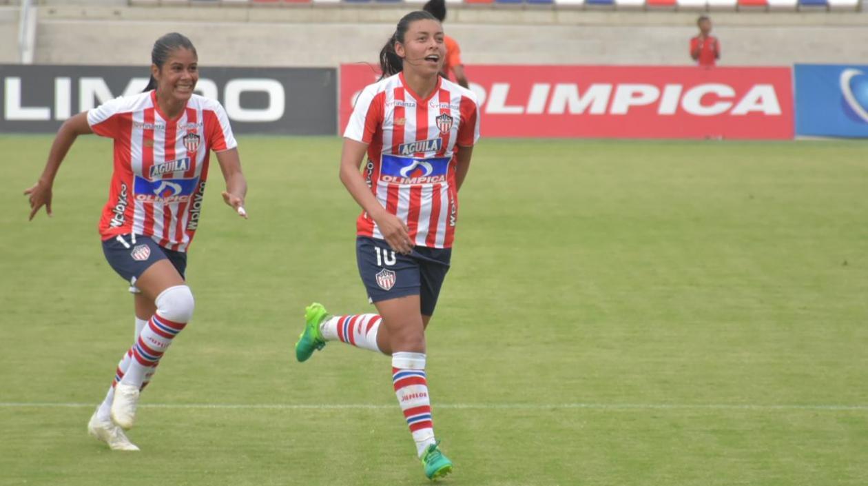 Zona Cero Yoreli Rincón, estrella de las Tiburonas de Junior.