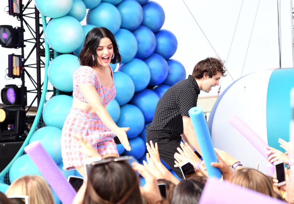 Lucy Hale y David Dobrik, conductores de los premios.