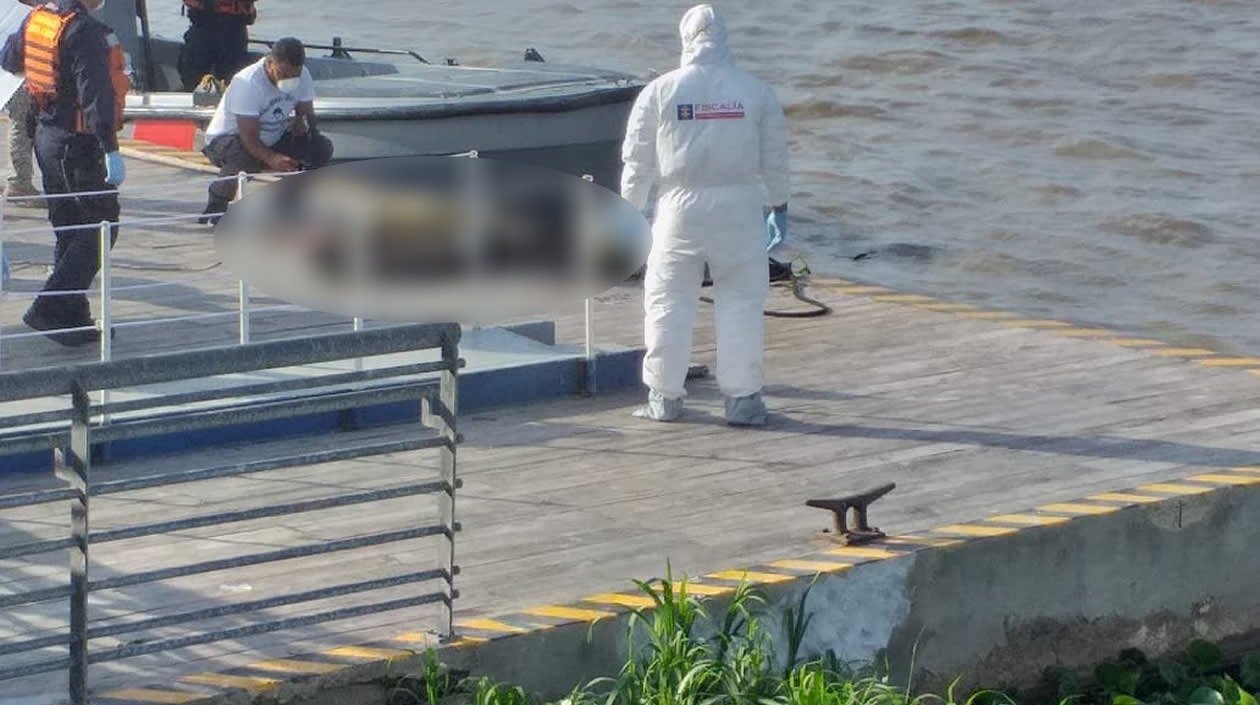 En el río fue hallado en la tarde de este lunes el cadáver de un hombre.